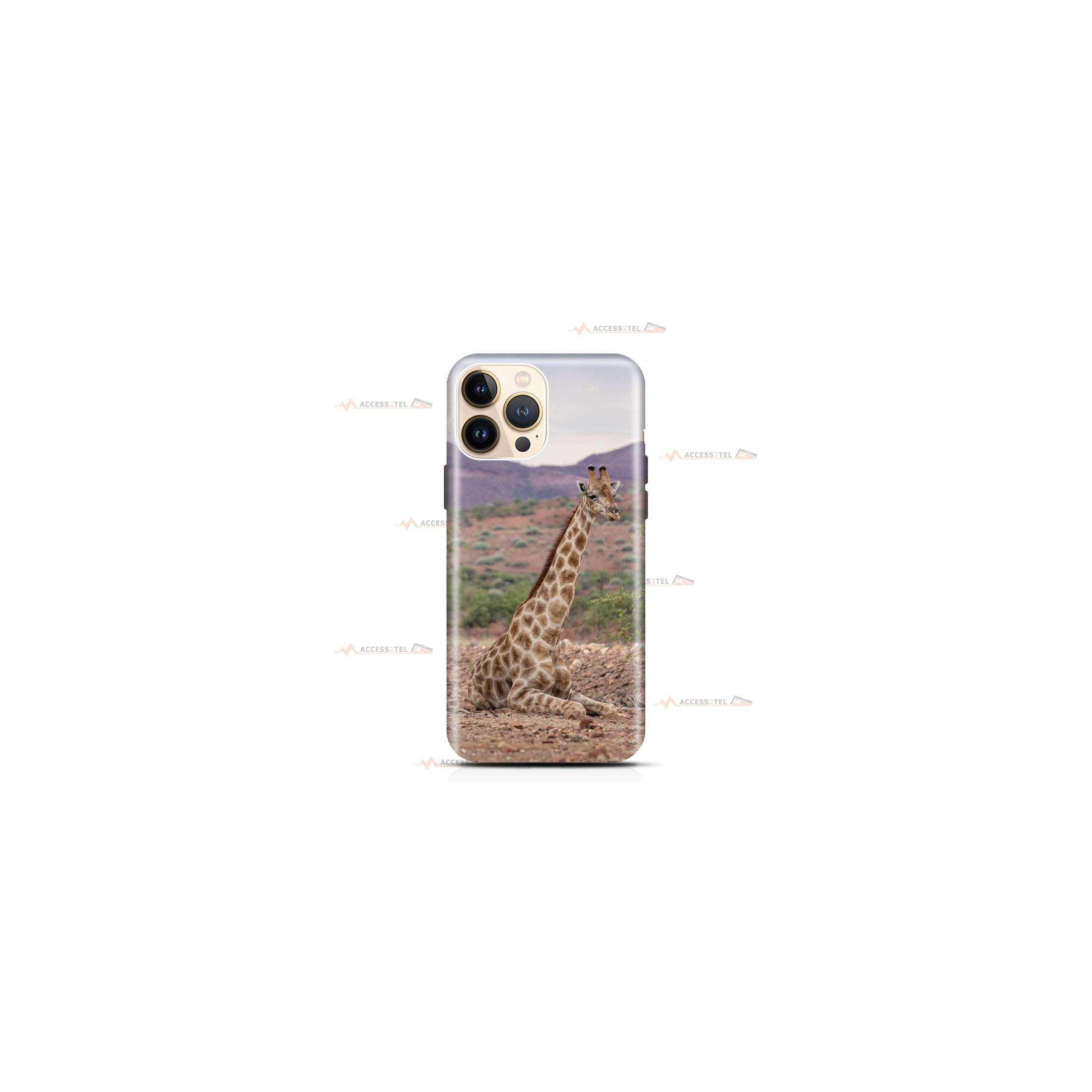 coque de téléphone avec un girafe allongée dans la savane