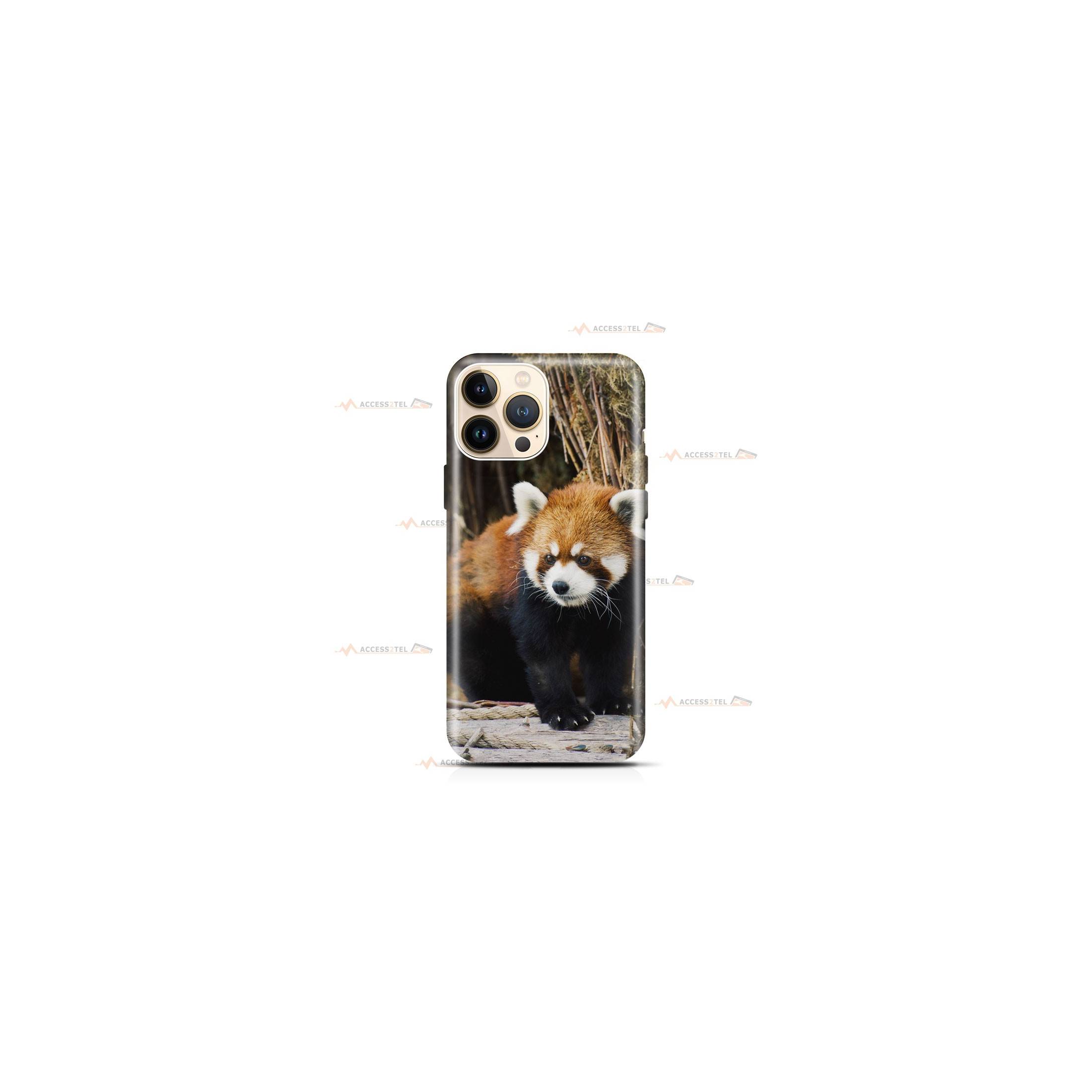 coque de téléphone avec un panda roux