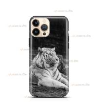 coque de téléphone avec un tigre blanc allongé de profil