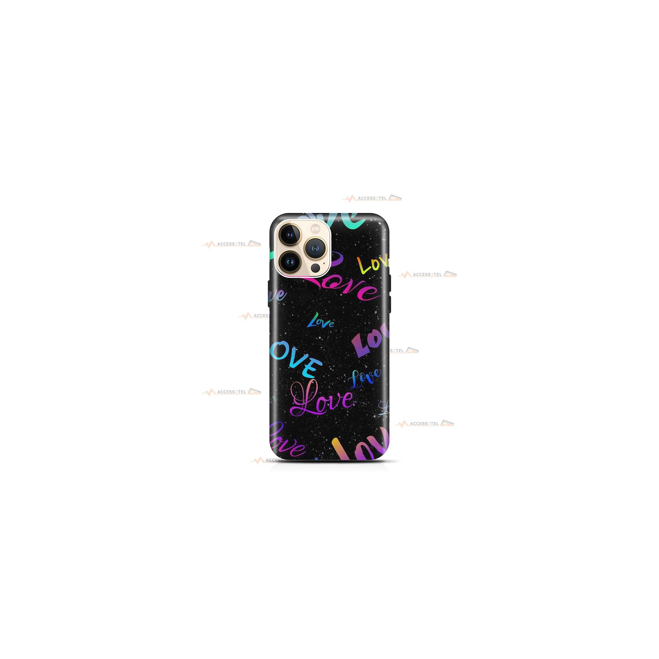 coque de téléphone noire avec écrit Love partout en rose