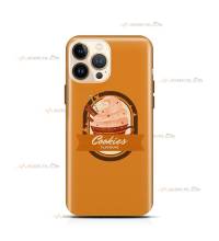 coque de téléphone orange avec un chocolat viennois et le texte "cookies flavours"