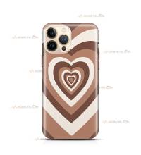 coque de téléphone avec des coeurs empilés marron et beige