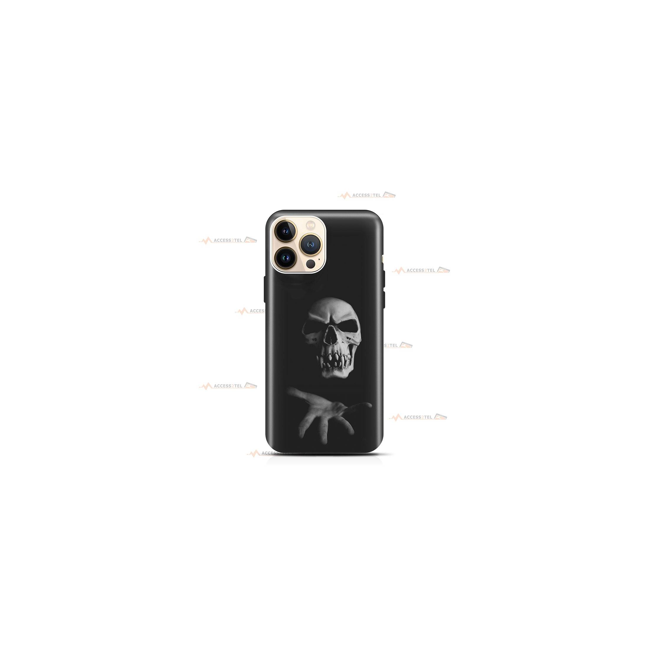 coque de téléphone noire avec un masque d'halloween de tête de mort qui tend la main