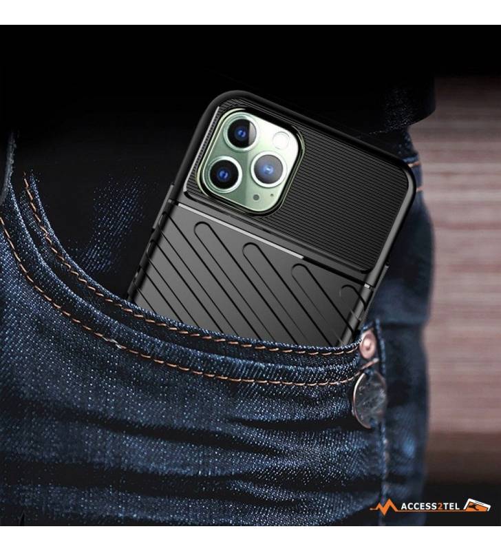 coque renforcée pour iPhone 11 pro TPU dans une poche