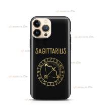 coque de téléphone noire avec le symbole doré du signe sagittaire et son nom latin sagittarius