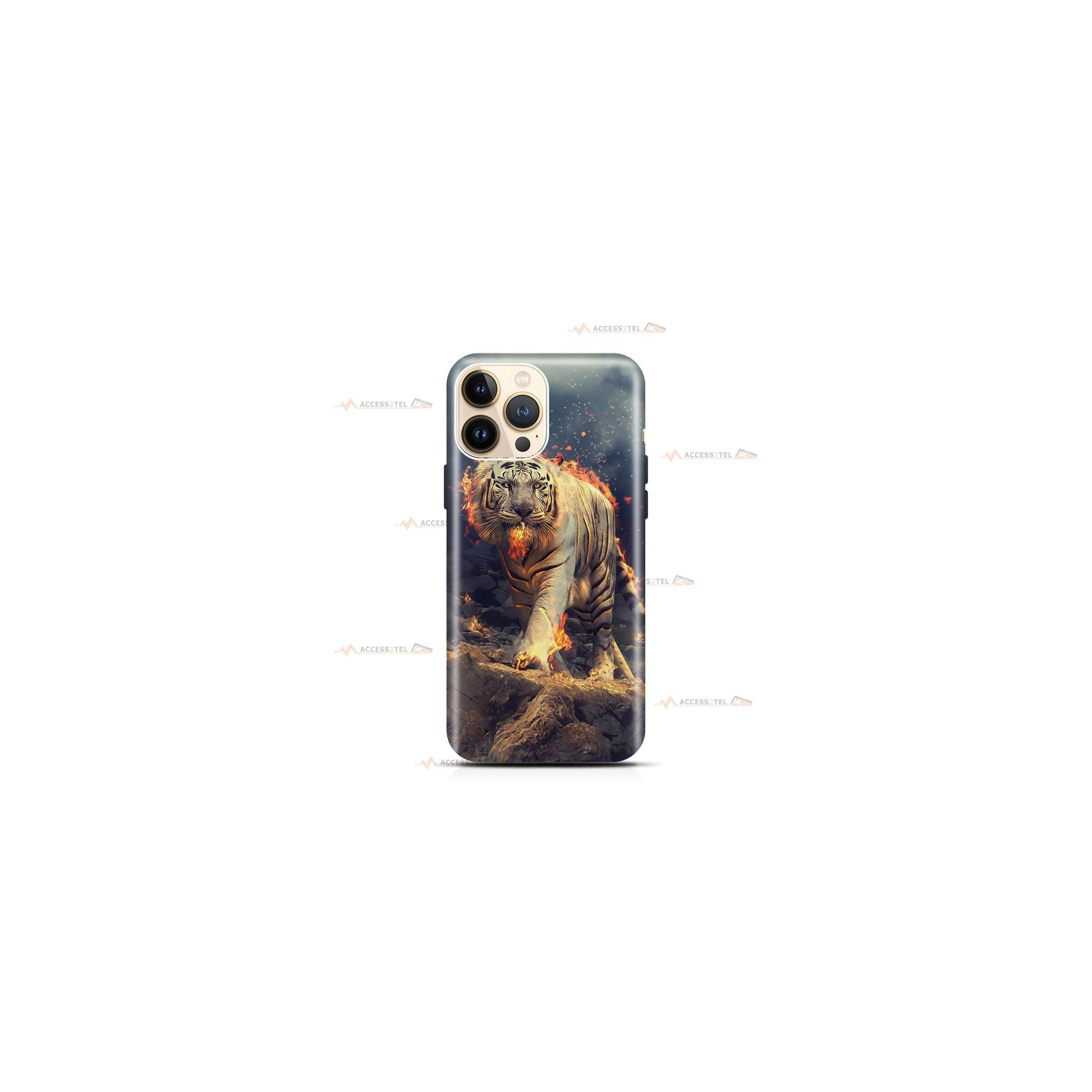 coque de téléphone avec un tigre blanc entouré de flammes